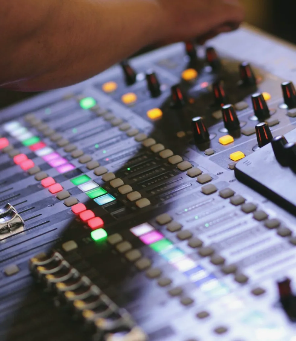Audio Synchronisation Review: What the Second Visit to the Gallery Covers